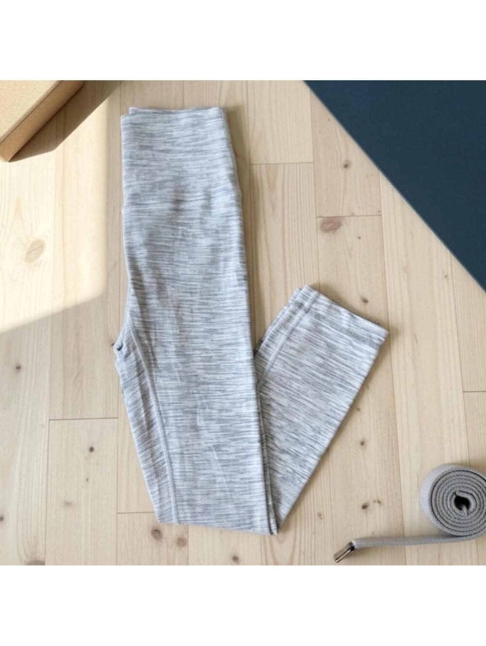 Lululemon 0 Gray High-Rise Leggings
